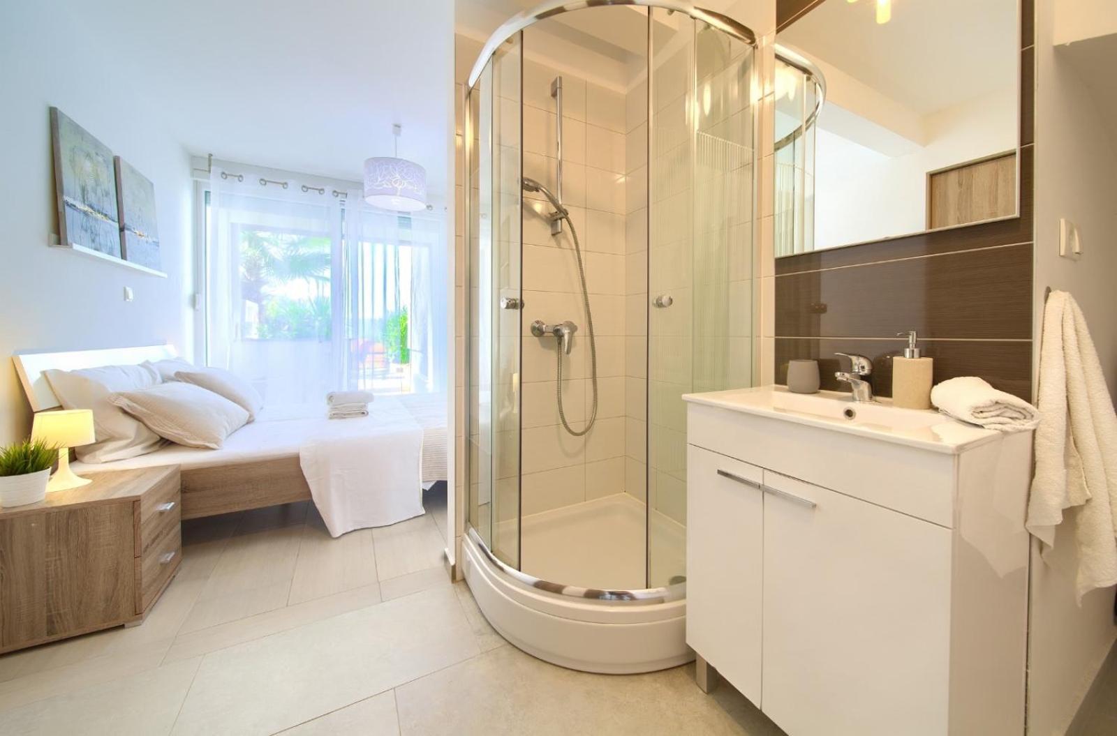 Apartment Sasso Bianco With The Private Pool Njivice Exteriör bild