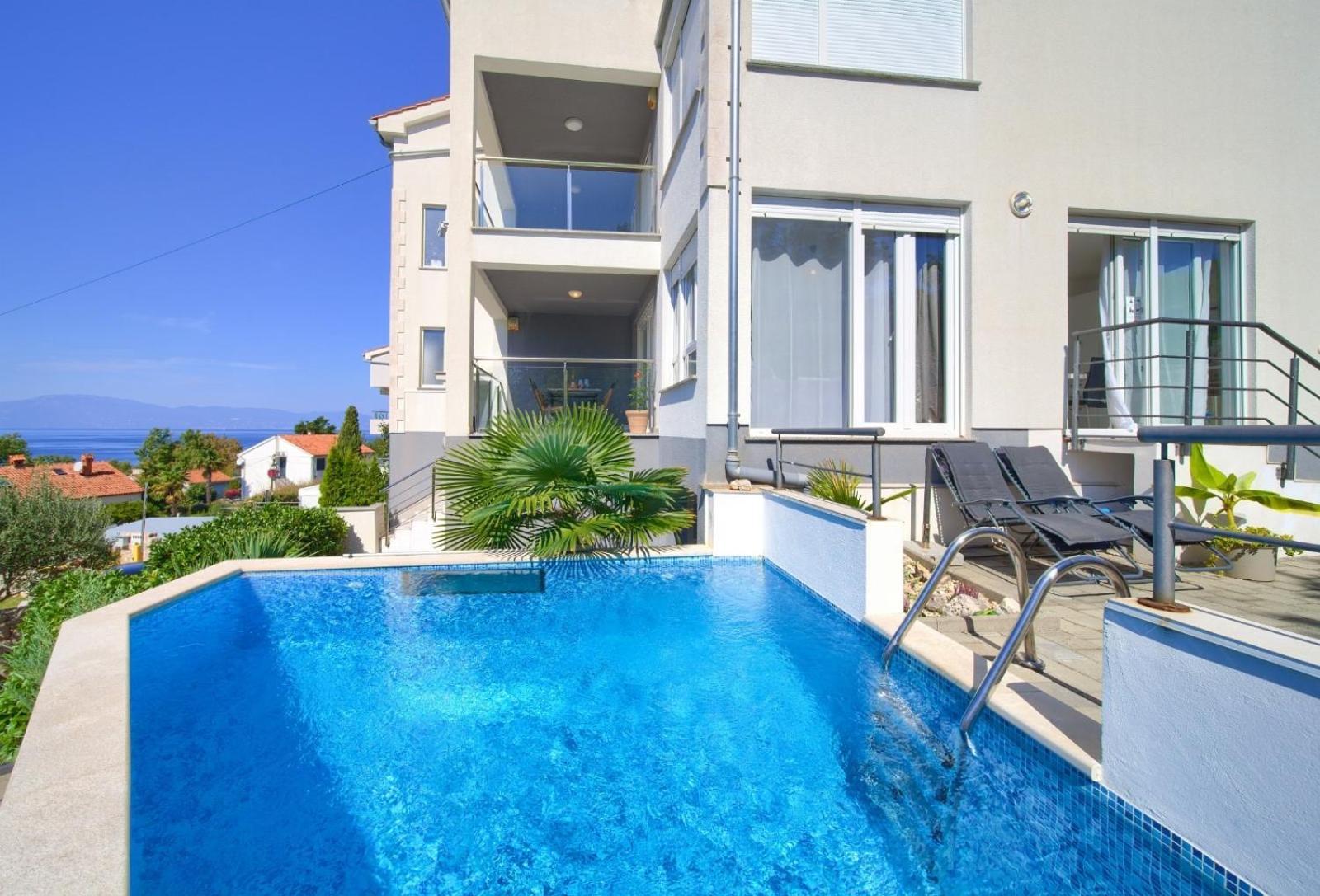 Apartment Sasso Bianco With The Private Pool Njivice Exteriör bild